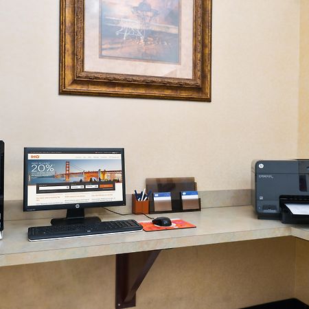 Holiday Inn Express Hotel & Suites Abilene Mall South By Ihg Esterno foto