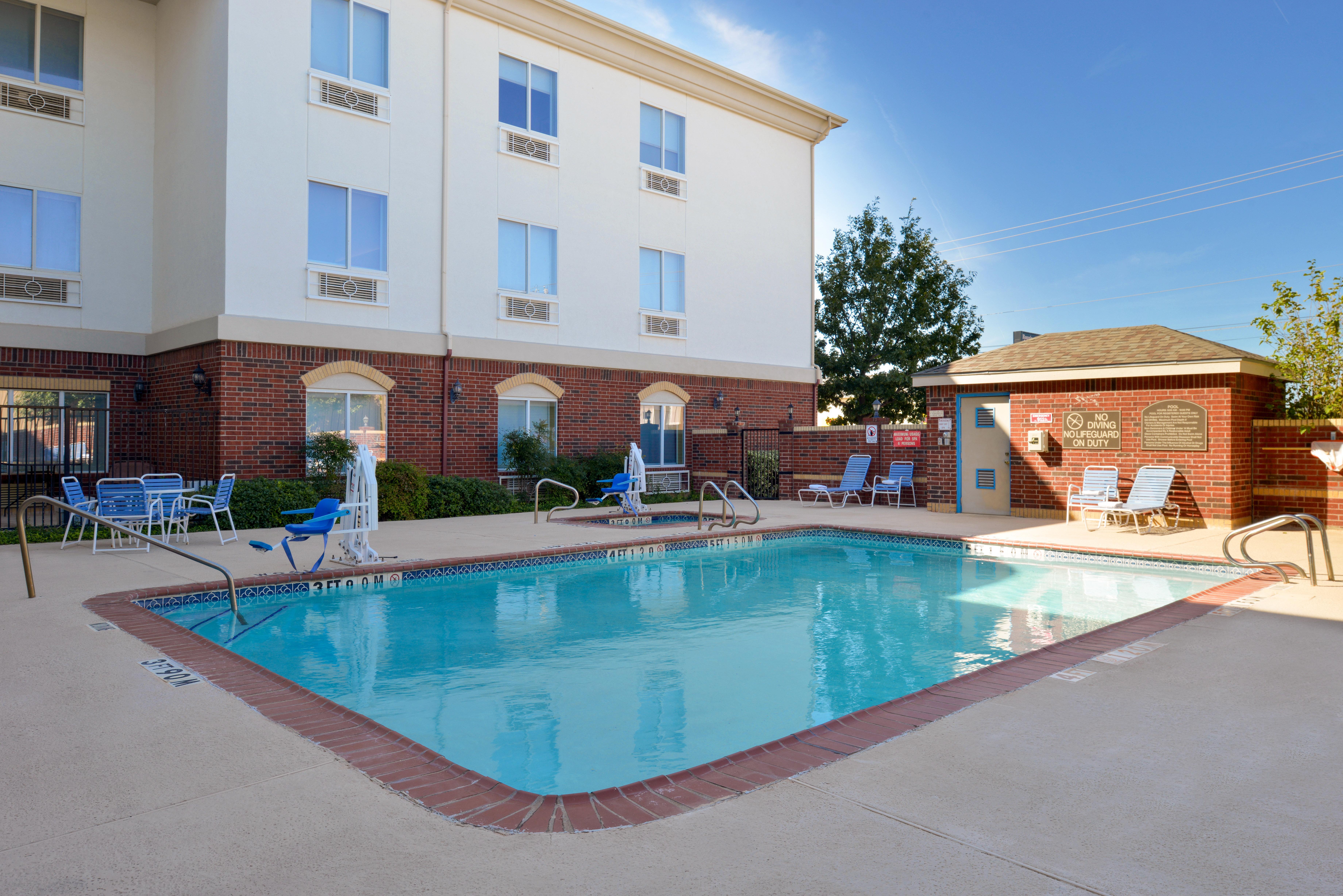 Holiday Inn Express Hotel & Suites Abilene Mall South By Ihg Esterno foto