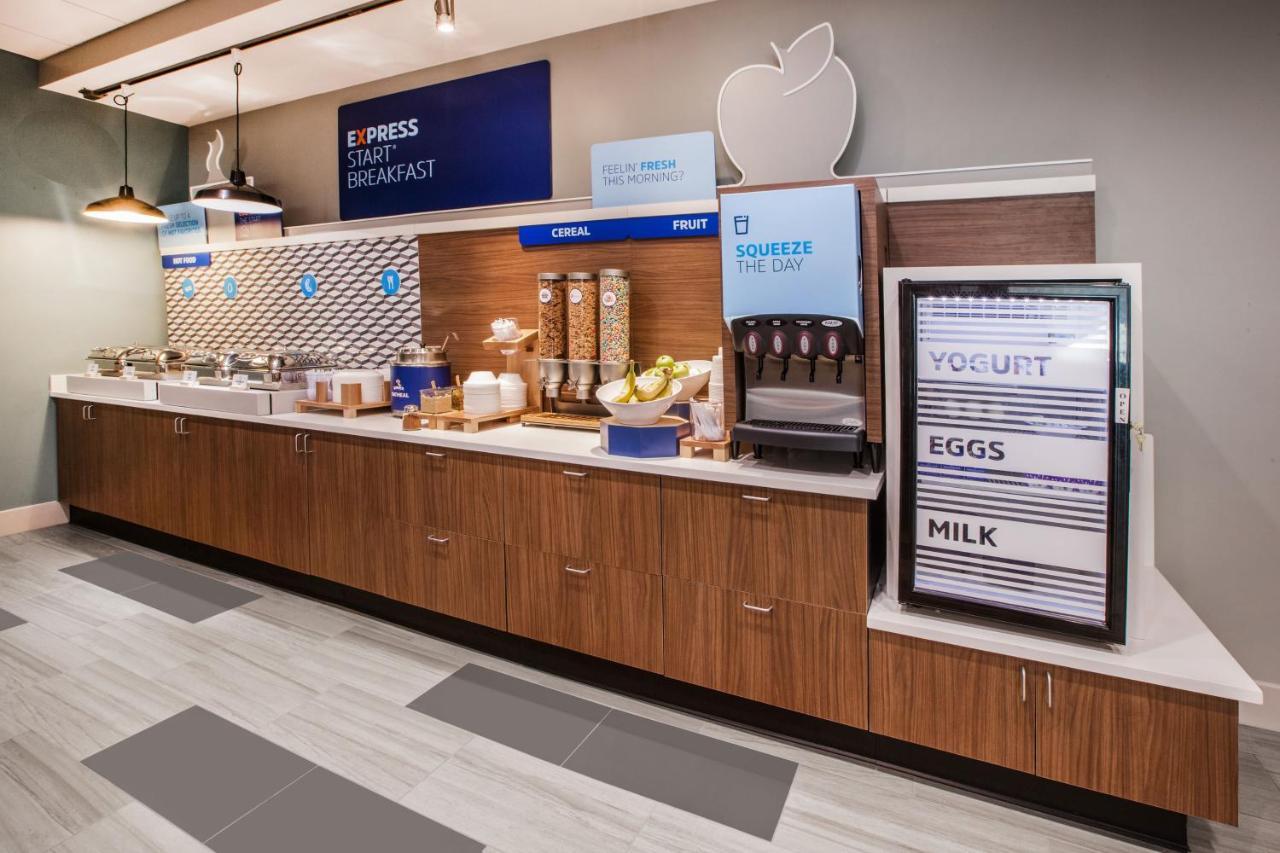 Holiday Inn Express Hotel & Suites Abilene Mall South By Ihg Esterno foto